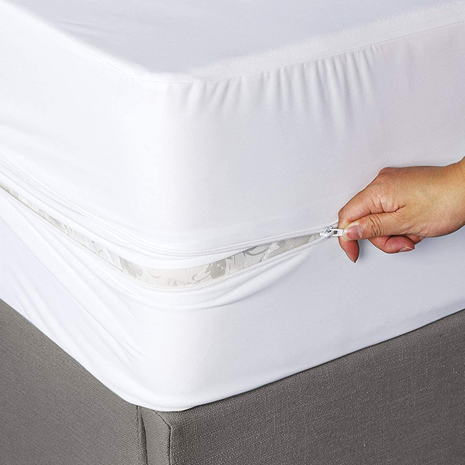 Knitted Waterproof Mite-proof Mattress Protector